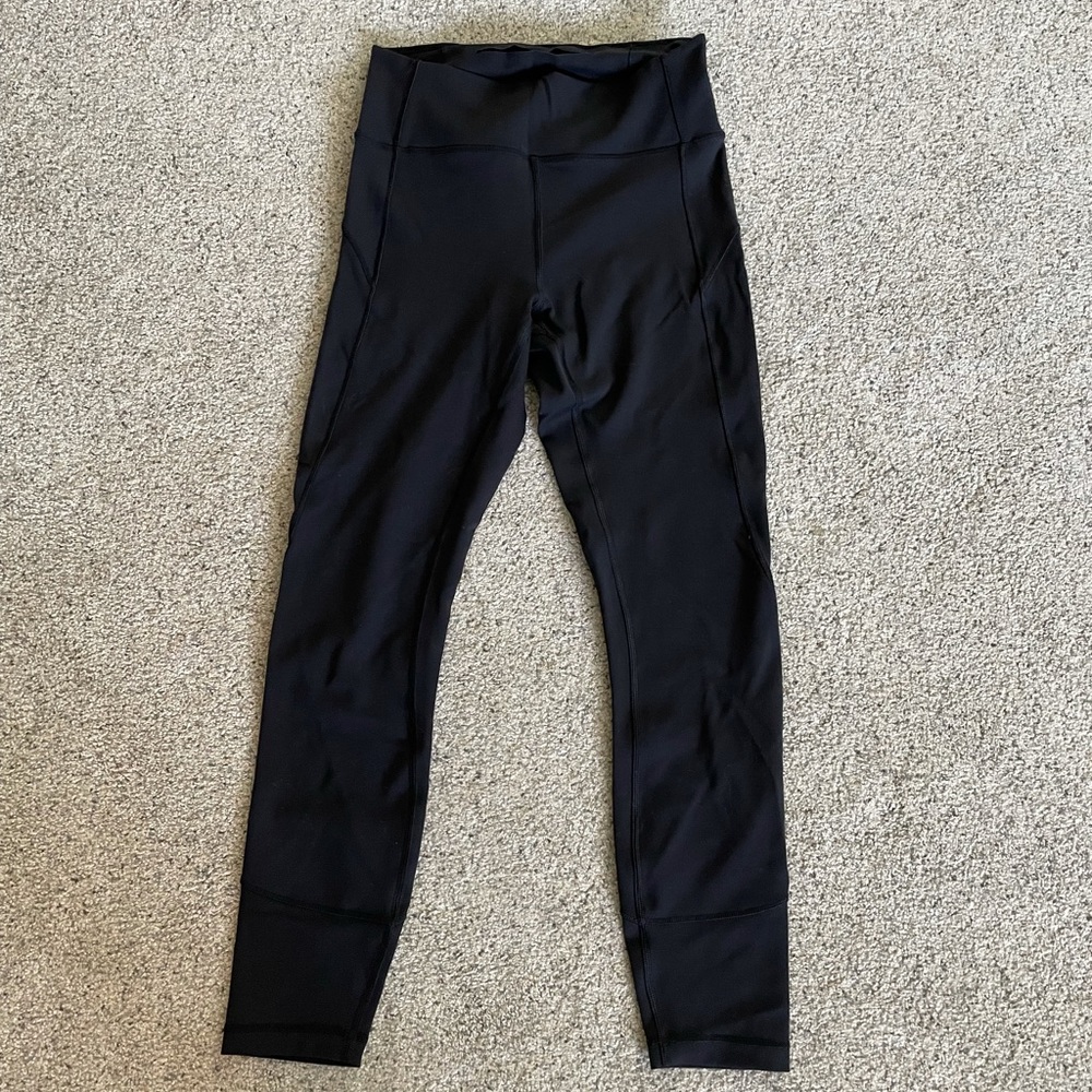 Lululemon black pants size 6 high rise